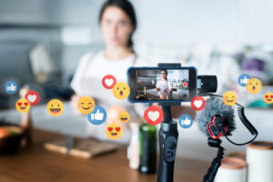 Hướng dẫn cách làm video bán hàng bùng nổ doanh số năm 2025