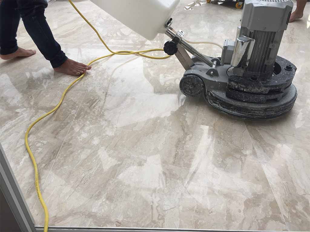 Tại Sao Cần Đánh Bóng Đá Granite?