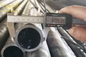 Barem ống inox: Công cụ không thể thiếu trong ngành cơ khí hiện đại