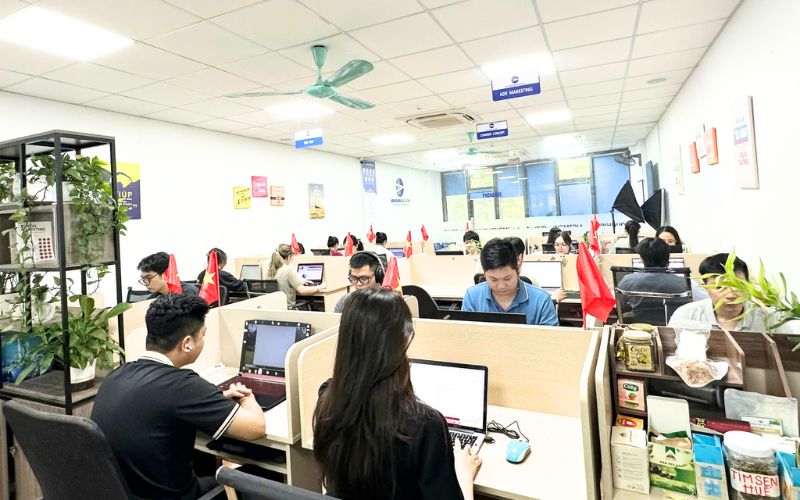 Tại sao doanh nghiệp nhỏ nên chọn dịch vụ quảng cáo Facebook giá rẻ?