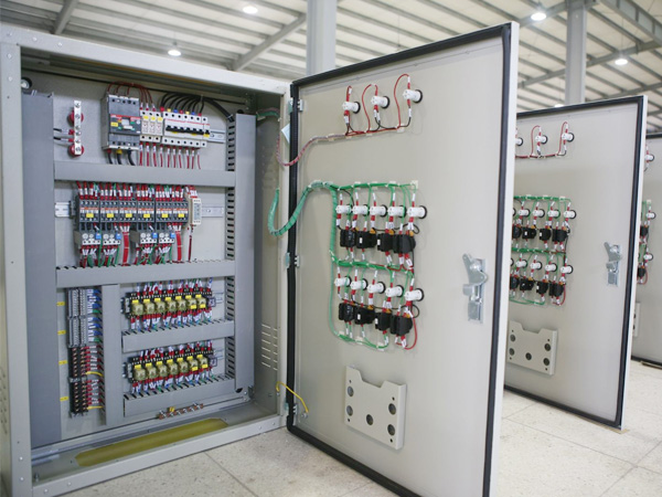 Lợi ích của tủ điện gia công chất lượng