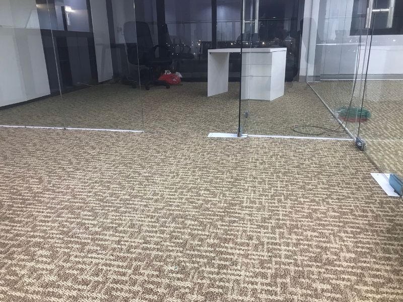 Thảm cuộn trải sàn giá rẻ, bền đẹp cho văn phòng & sự kiện