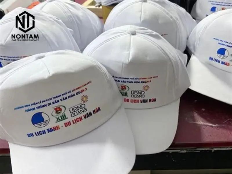 Các Loại Nón Du Lịch Được Đặt May Nhiều Hiện Nay